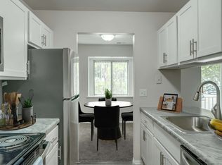 Laketree, Waterford, MI 48328