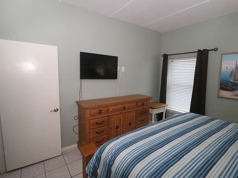 125 E Georgia Ruth Dr #202 — Photo 4
