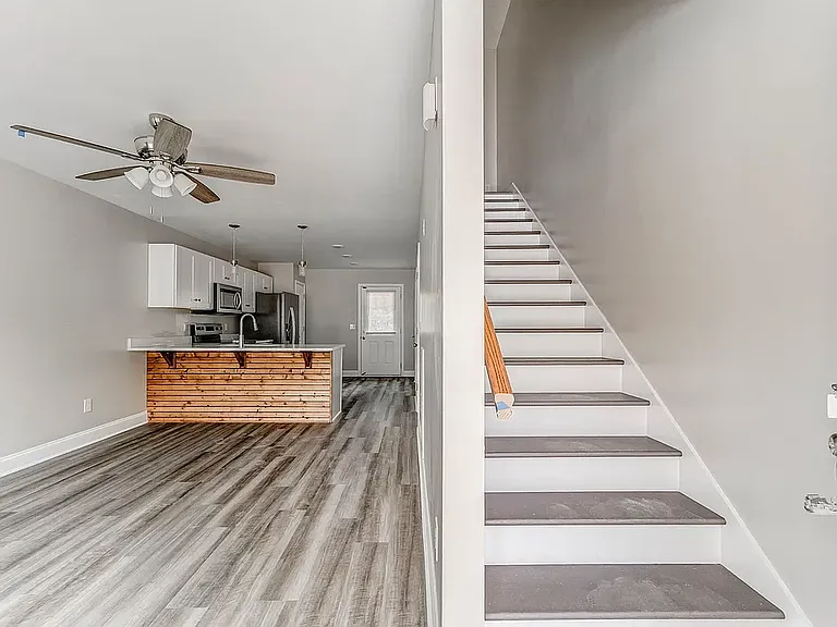 124 Callahan Cavender Rd SE #B — Photo 12