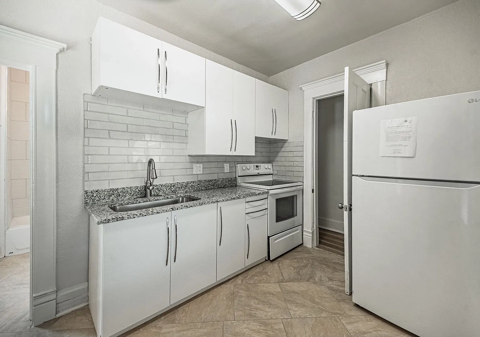 Affordable Fresh & Updated 1-Bed in Pueblo's Heritage Neighborhood! — Photo 3