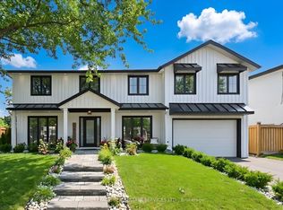 2212 Urwin Cres, Oakville, ON L6L 2T2