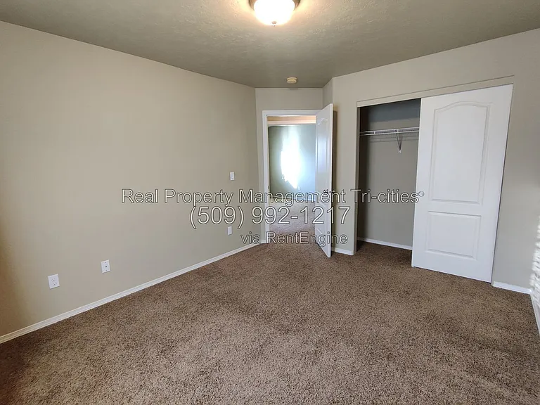 2667 Torrey Pines Way — Photo 26