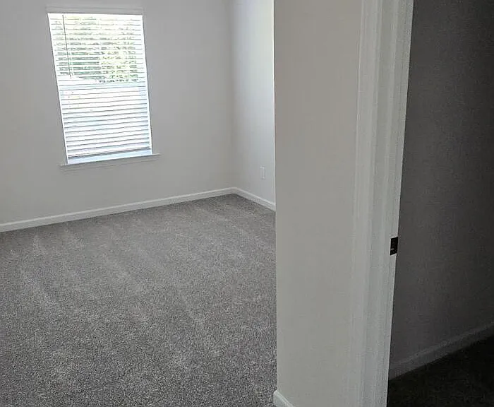 174 Thedford Dr — Photo 13
