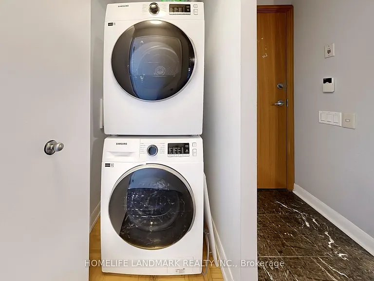 33 Sheppard Ave E #1105 — Photo 18