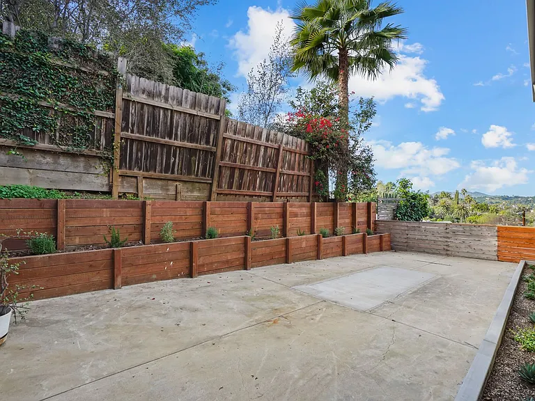 4762 E Charters Ave — Photo 39