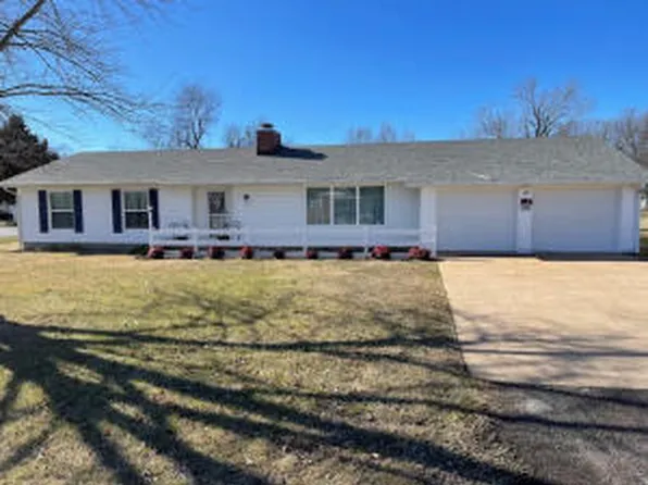 100 N Delaware St, Grove, OK 74344