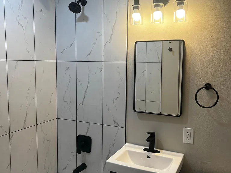 6381 Brooks Dr — Photo 5