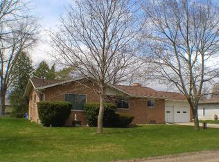 31 York St, Bay City, MI 48708