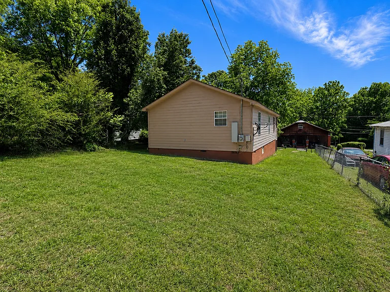 4506 Letson St — Photo 9