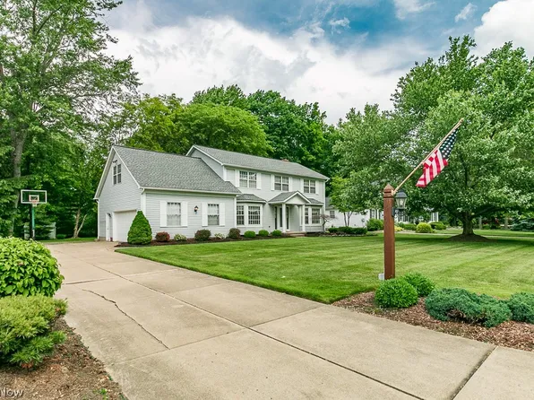 7200 Summerhill Dr, Concord Township, OH 44077