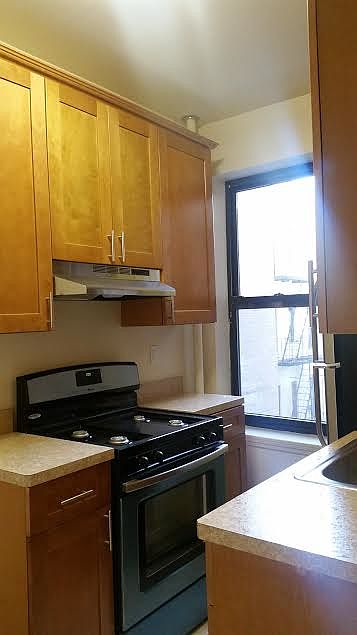1st image of 355 Lefferts Ave APT 3G