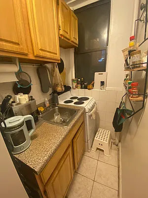 Rented by J Misrahi Realty Corp | media 20