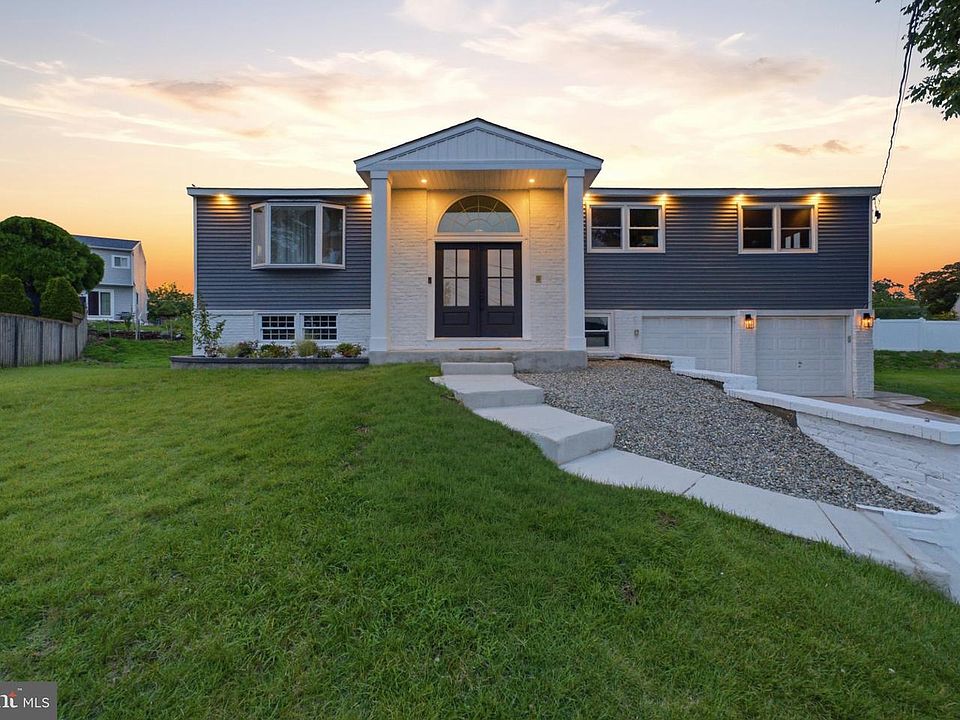 1st image of 9 Bucknell Dr