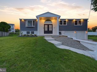 9 Bucknell Dr, Cherry Hill, NJ 08034