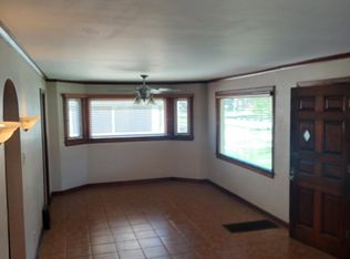 1019 SW Lincoln St, Topeka, KS 66604