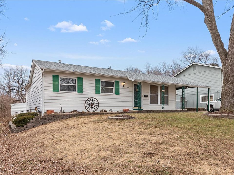 1st image of 5211 Ville Cecelia Ln