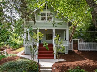 2824 SW Illinois St, Portland, OR 97239