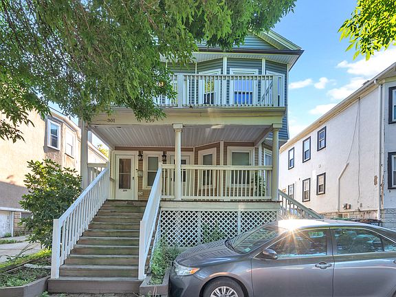 2nd image of 299-301 Alewife Brook Pkwy #2R
