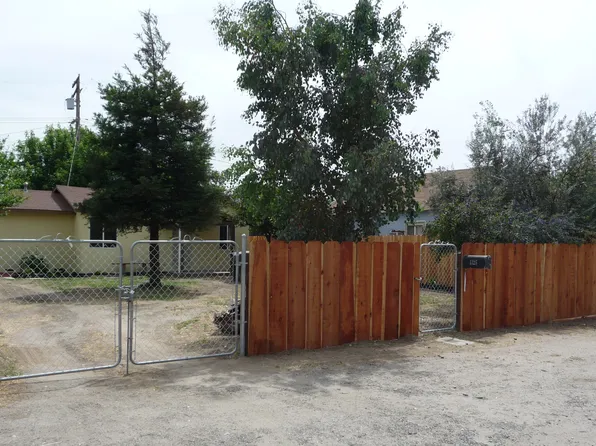 1326 Tenaya Dr, Modesto, CA 95354