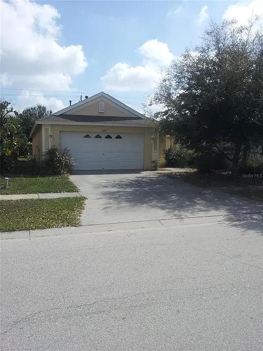 1st image of 7407 Oxford Garden Cir