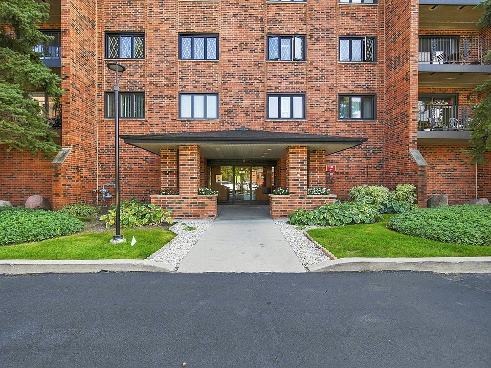 1st image of 9357 Landings Ln Unit 401