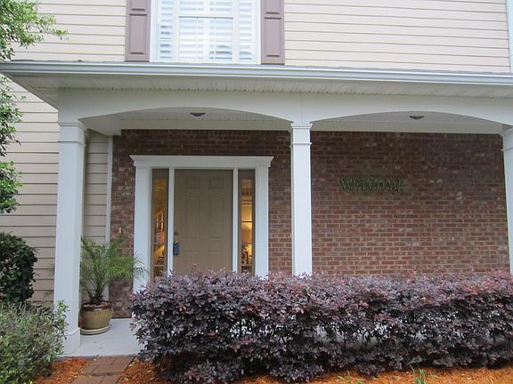 2nd image of 11223 Castlemain Cir N
