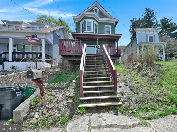 621 Schuylkill Ave, Pottsville, PA 17901