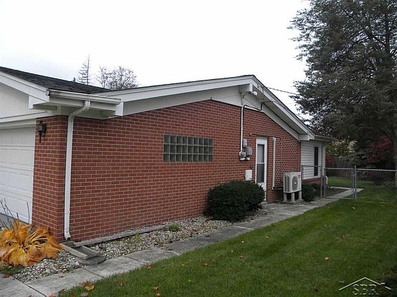 2nd image of 1851 Wenonah Ln