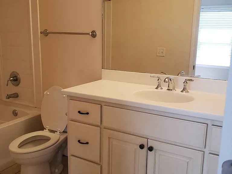 8218 Annabellas Ln — Photo 5