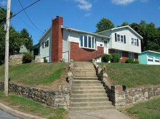 249 Upper Market St, Milton, PA 17847