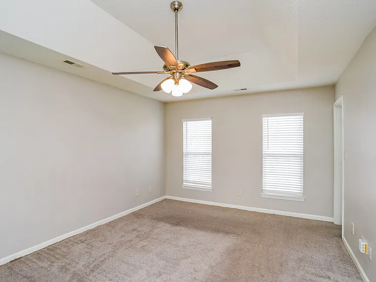 10033 Brawley Ln — Photo 11