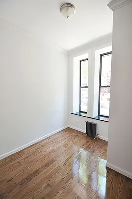 Rented by CITY SKYLINE REALTY INC | media 15