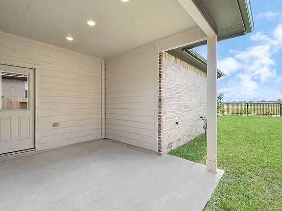 3rd image of 21035 Bay Village Dr #A
