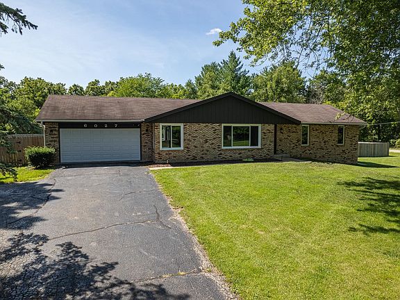 3rd image of 6027 Elderberry Ln