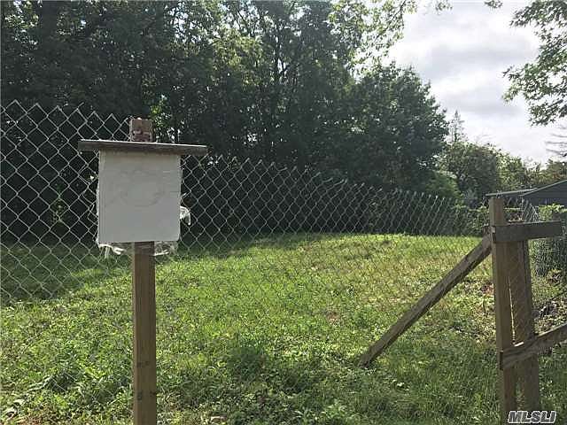 2nd image of 106 Allen Dr