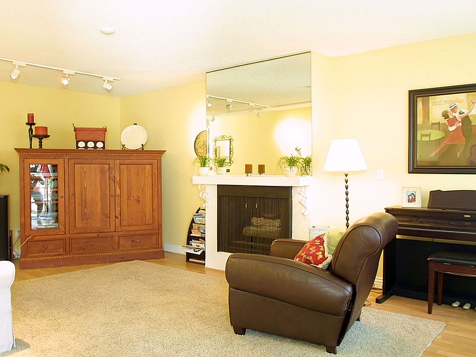 Bright and open living room