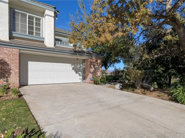 24604 Brighton Dr Unit B, Santa Clarita, CA 91355