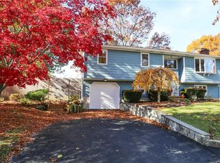 19 Howard Ave, North Providence, RI 02911