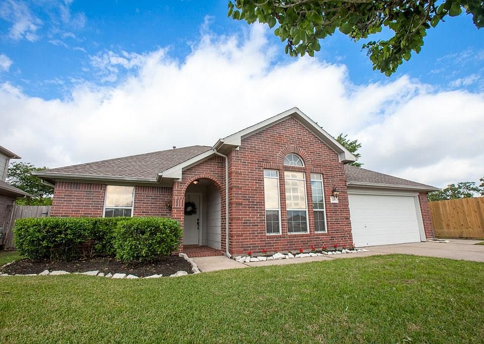1st image of 216 Jordy Ln
