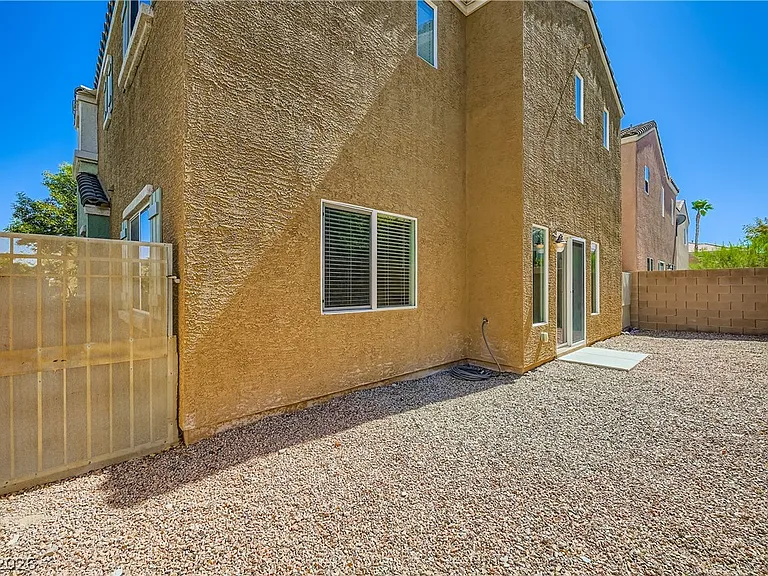 7609 Seda Ct — Photo 18