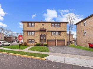 200 Peabody Ave FLOOR 2, Lyndhurst, NJ 07071