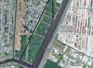 Timber Ridge St, Belle Chasse, LA 70037