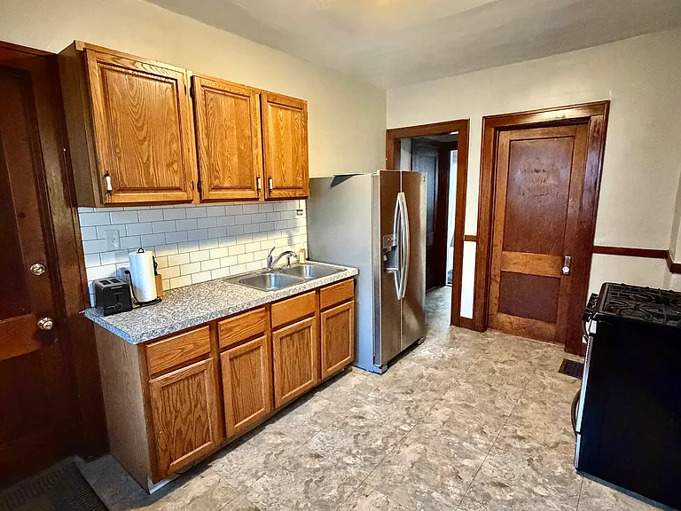 941 McReynolds Ave NW #1 — Photo 9