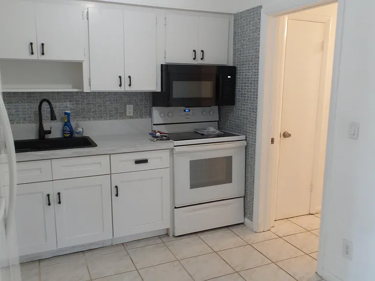 9459 SW 51st Ct — Photo 15
