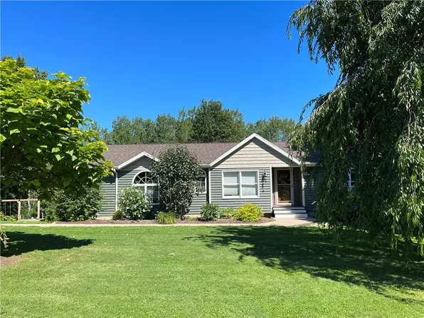 11068 Blass Rd, Red Creek, NY 13143