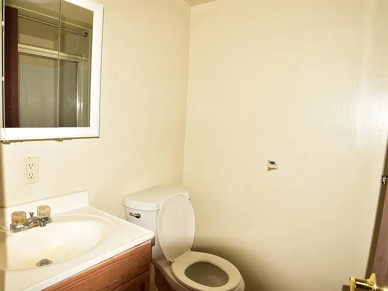 221 Atwood St #L — Photo 4