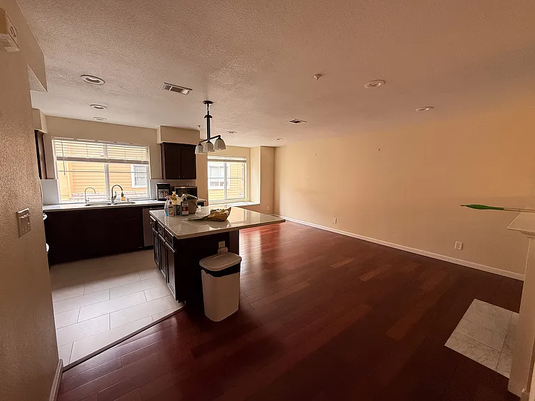 4687 Mangrove Dr — Photo 12