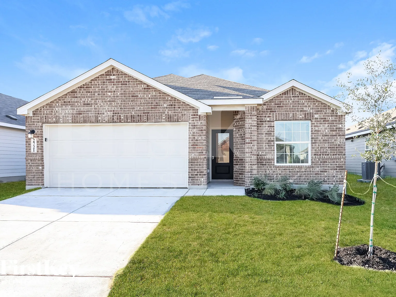 4 bed, 3.0 bath, 1910 sqft, $1,670 — Photo 2