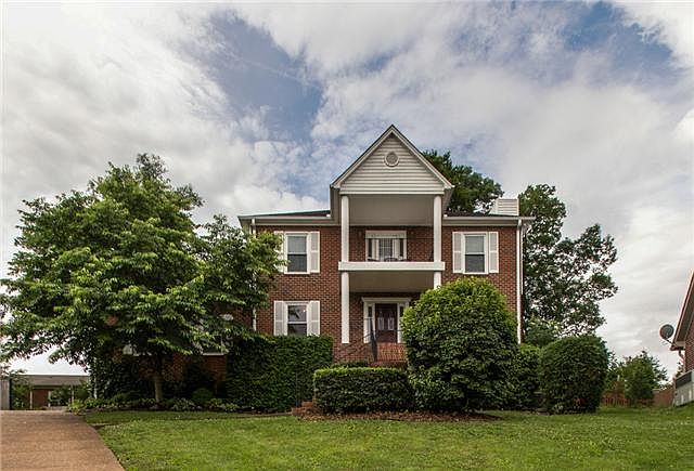 1st image of 104 River Ct