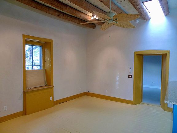 3rd image of 573 W San Francisco St APT A